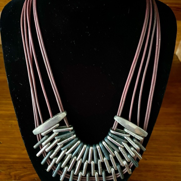 VINTAGE MULTI STRAND LEATHER METAL BIB NECKLACE - Picture 3 of 7